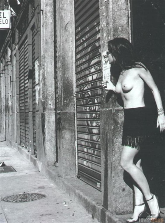Alessandra Negrini in lingerie 66