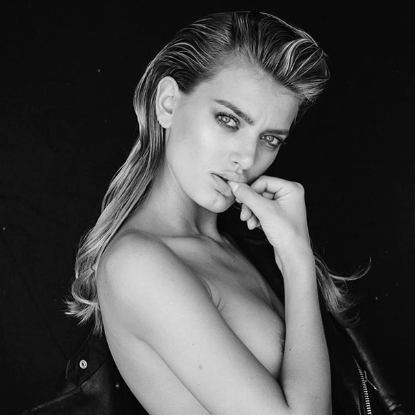 Bregje Heinen intimate photos