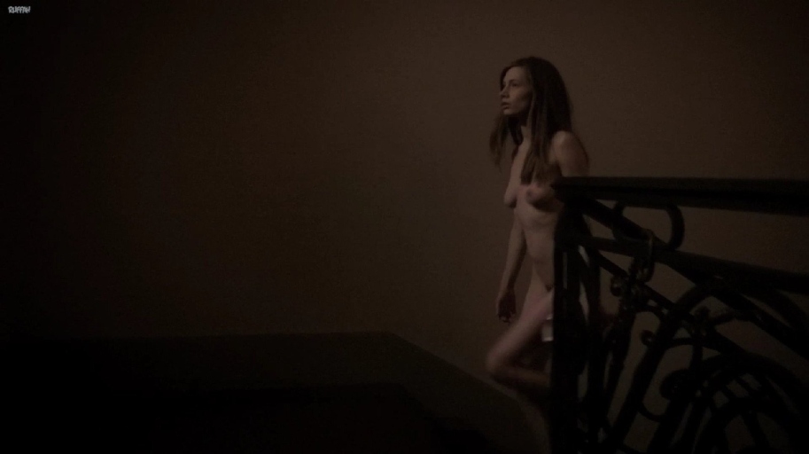 Sarah Forveille naked