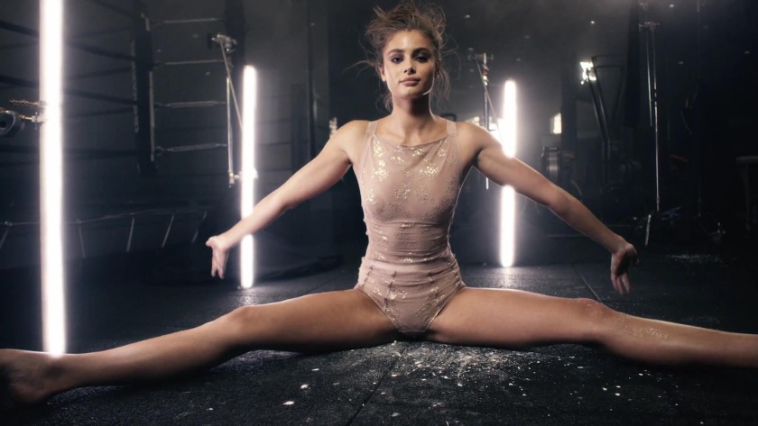 Taylor Hill naked